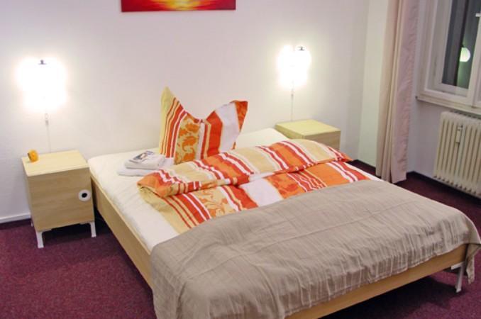 My Gayhostel Берлин Экстерьер фото
